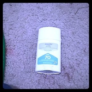 Equate sun screen